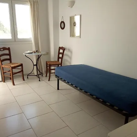 Hill Guest House Oda ve Kahvaltı Mykonos Town
